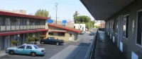 Capri Motel Hôtels à : North Fair Oaks