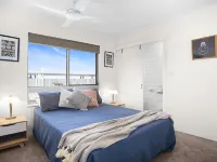 The Burlington Holiday Apartments