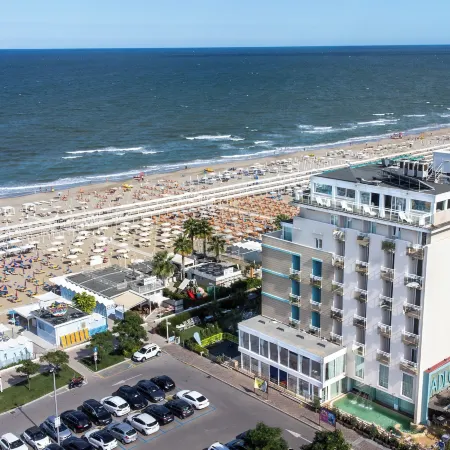 Hotel Adlon - Fronte Mare