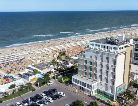 Hotel Adlon - Fronte Mare