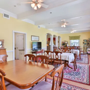 The Cypress Inn Bed & Breakfast