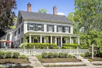 Abigail's Inn Hotels in Lincolnville