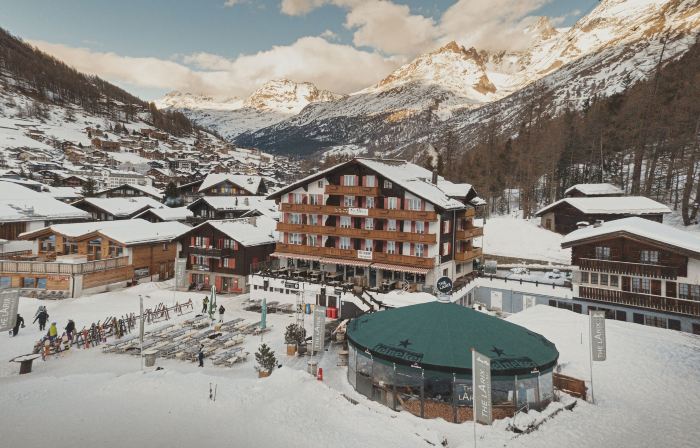 Hotel the Larix Ski-in Ski-Out
