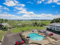 Mariner Resort オガンキットのホテル