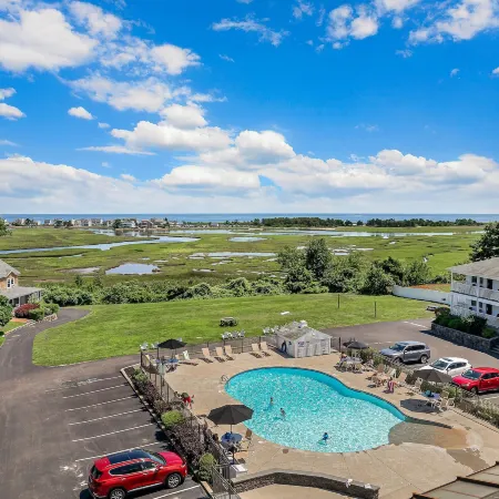 Mariner Resort