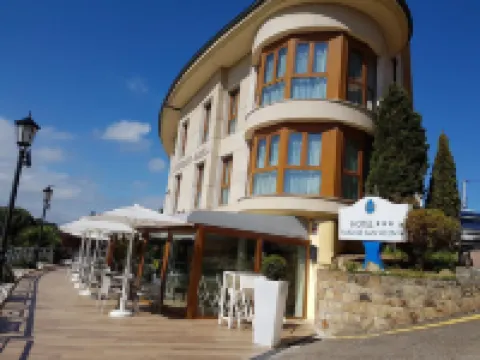 Hotel Faro de San Vicente Hotels in 