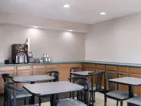 Travelodge by Wyndham Tucson AZ