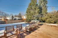 9 Mi to Dtwn: Quiet South Denver Apartment