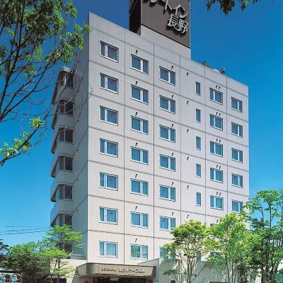 露櫻飯店長野2號店・露櫻飯店長野別館 朝阳站附近的飯店