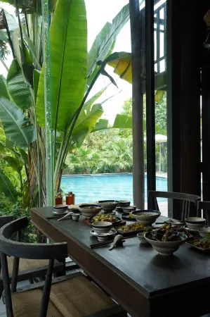 Toki Retreat Vân Long Отели в г. Gia Phuong