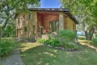 Brocton Escape Skiing, Snowtubing, Hiking! - Wifi