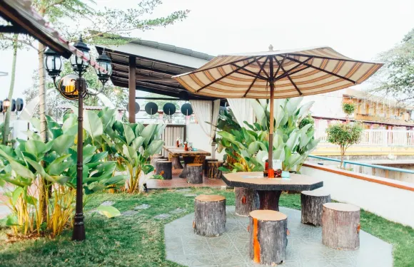 而連突達魯爾馬克穆爾酒店