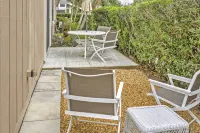 'Sand Dollar' Jenson Beach Home w/ Pool Access! - 3성급