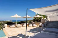 Anna Platanou Suites Hotels in Antiparos