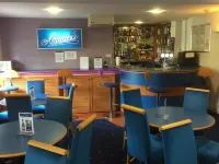 Redwings Lodge Sawtry Huntingdon - バー