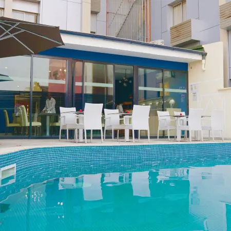 Merina Hotel