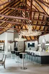 Monate Game Lodge - bar