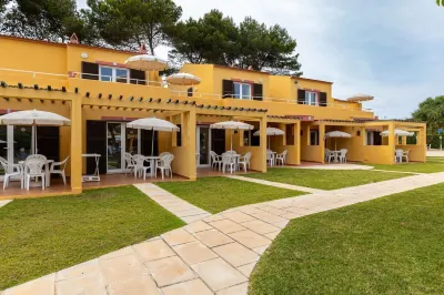 Apartamentos Ses Anneres Các khách sạn ở 