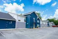 Clarion Pointe-Dillard Near Blue Ridge Mountains Hotel di Dillard