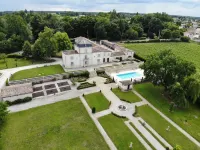 Chateau de Lantic Hotels in Tabanac