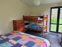 Purple Hen Country Lodge Hotels in Katikati