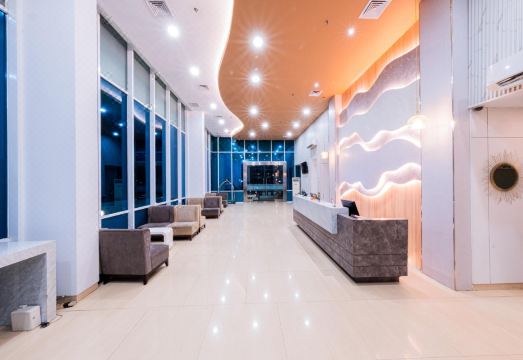 위즈 프라임 호텔 발릭파판