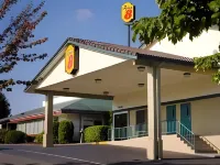 Super 8 by Wyndham Bremerton - Wi-Fi