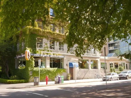 City Plus Rhodes Hotel Отели рядом с достопримечательностью «Родосская крепость»