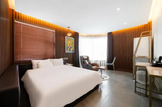 Suncheon Hound Hotel Suncheon Station Branch