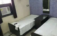 Madhu Vatika Hotel by Grb