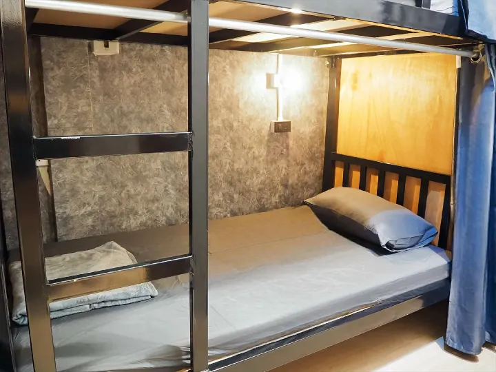 เบด สเปซ โฮสเทล Bed Space Hostel Khaosan