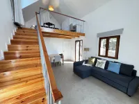 Casas Do Laranjo- Cottages & Infinity Pool Hotels in Gaula