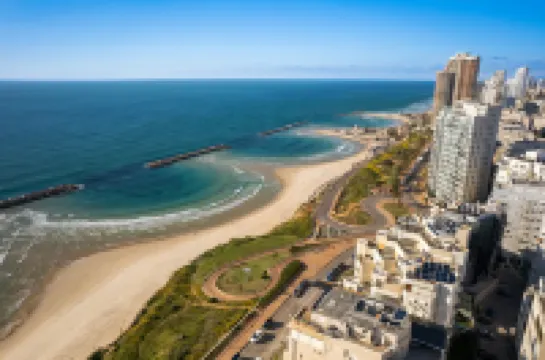 Netanya Beach & Pool Chic Studio