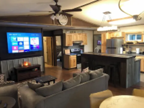 Cozy 2 bedroom in Lead Hill by Bull Shoals Lake