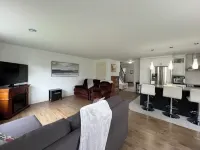 Executive Home in Dieppe (Semi-Detached) - close to airport & downtown Moncton Hotels in Dieppe