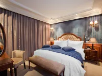 Art Palace Suites & Spa Hotels near FMSAR