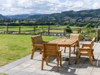 Moelis Granary Hotels in Corwen