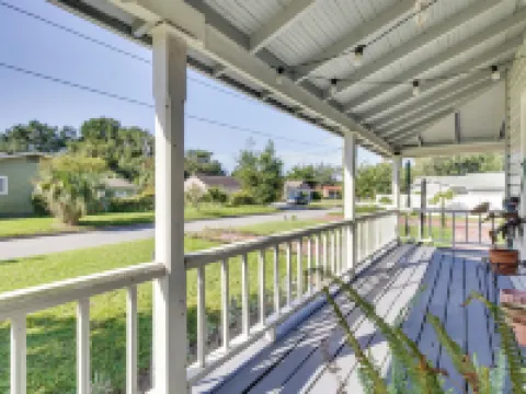 Fire Pit & Yard: Updated Winter Garden Home! Hotels in Winter Garden