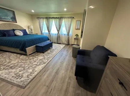 Beautiful New Home Short Drive to Bandon Beach and the Coquille River!