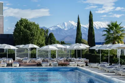 Radisson Collection Paradise Resort & Spa, Sochi 菲施特奧林匹克體育場附近的飯店