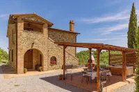 CASA BAIOCCO 9 - PRIVATE VILLA WITH HEATED POOL AND JACUZZI