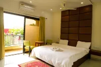 Maitri Retreat