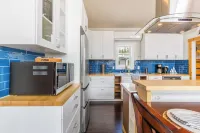 Chateau Coho by AvantStay Easy Beach Access Hotels in Greenbank