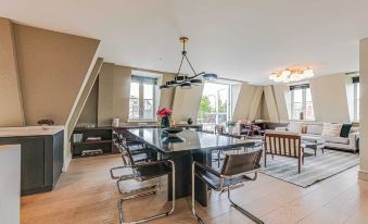 Westminster Apartments by D'Montrio