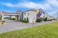 Spark by Hilton Oak Forest I-57 - 2성급