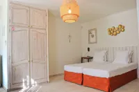 La Villa Roseraie , Hôtel Familial Ouvert Toute L Annee Hotels in Vence