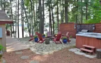 Rustic Log Cabin/Modern Addition - Pontoon, Bunk House, Hot Tub - Woman Chain - Chalets