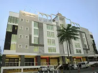 Official Khalifa Suites Hotel & Apartment Hotels in Tumpat