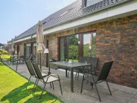 Modern KüstenHygge 1 with garden & parking space Hotels in Westerdeichstrich