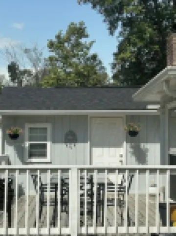 Goshen Lake Golf Club Retreat